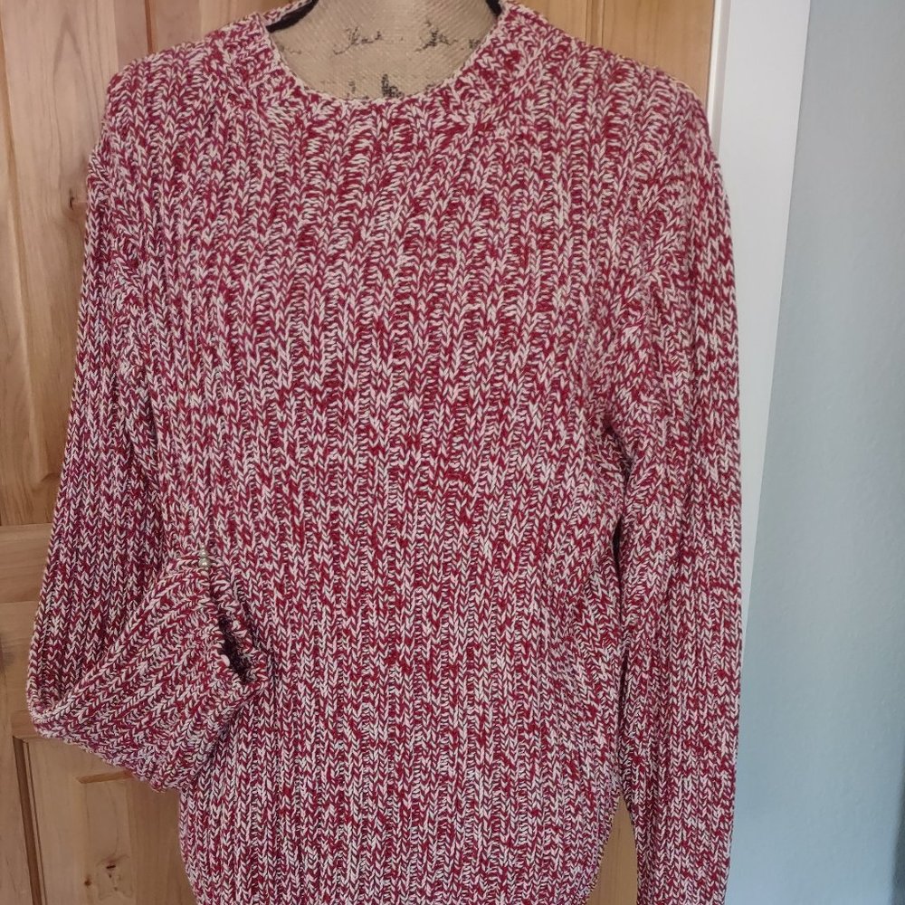 Red and White marbled GAP m/m sweater
